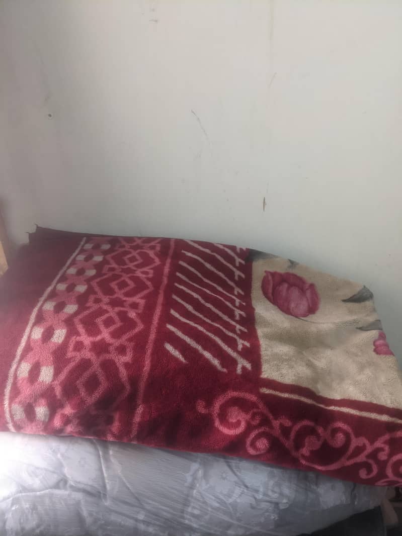 Blankets Red 5