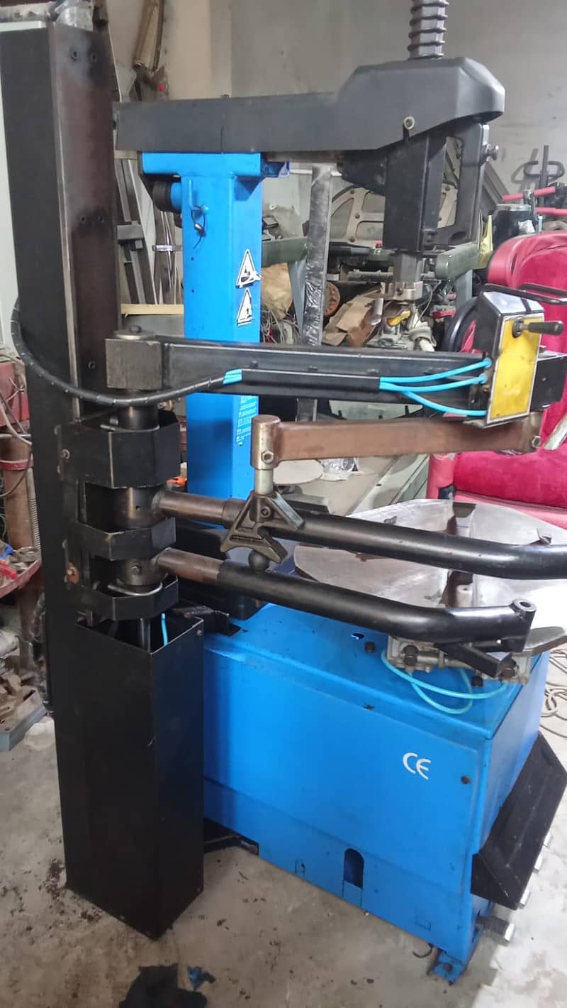 Tyre changer machine 3