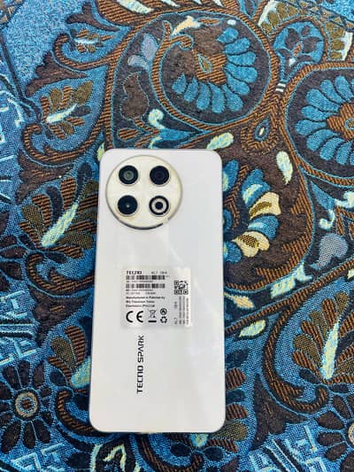 Tecno SPARK 30 Pro 8/128