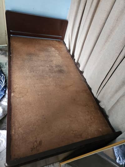 Single Wioden Bed