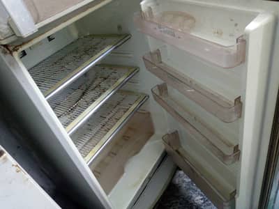 Dawlance fridge for sale 2doors