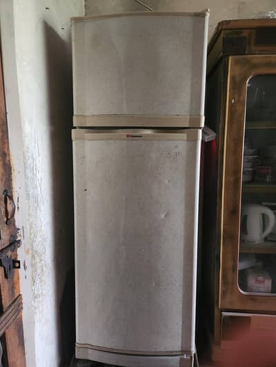 Dawlance Double Door Fridge – Excellent Cooling Condition