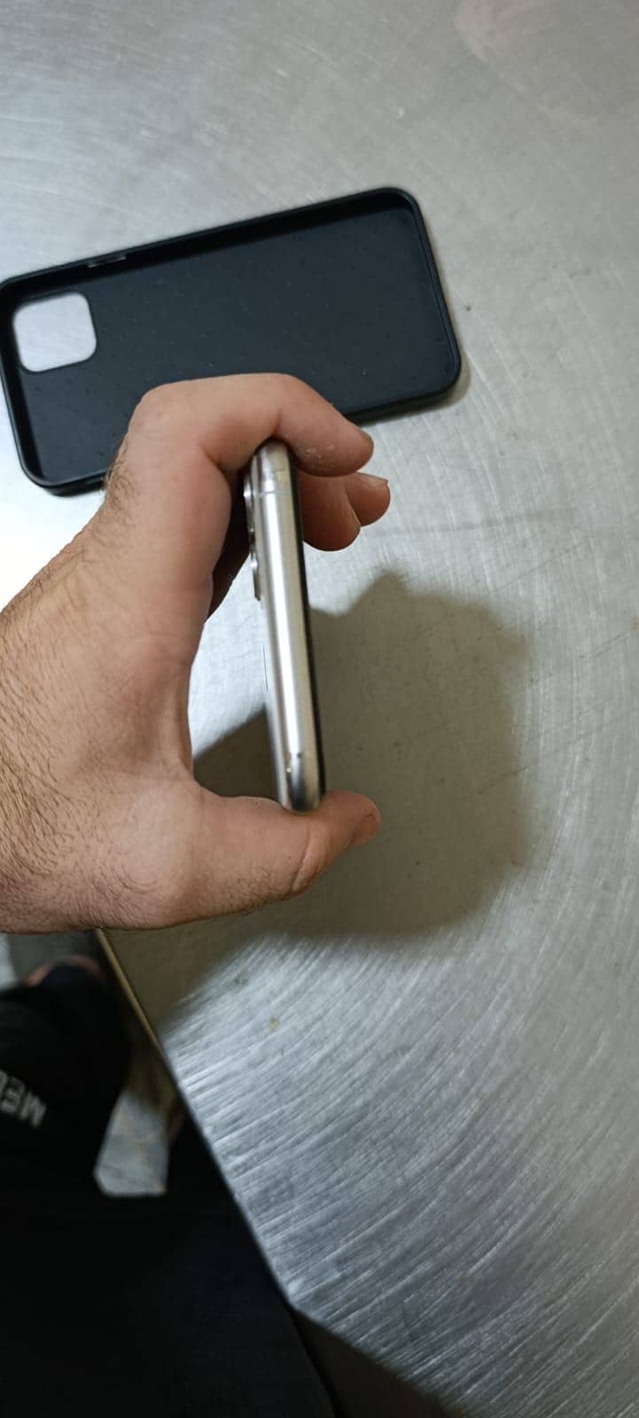 iphone 11 pro max 6