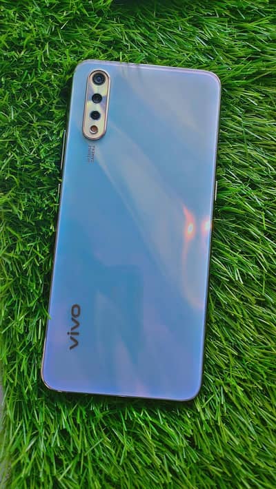 Vivo S1