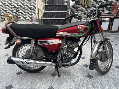 Honda 125 2014 model
