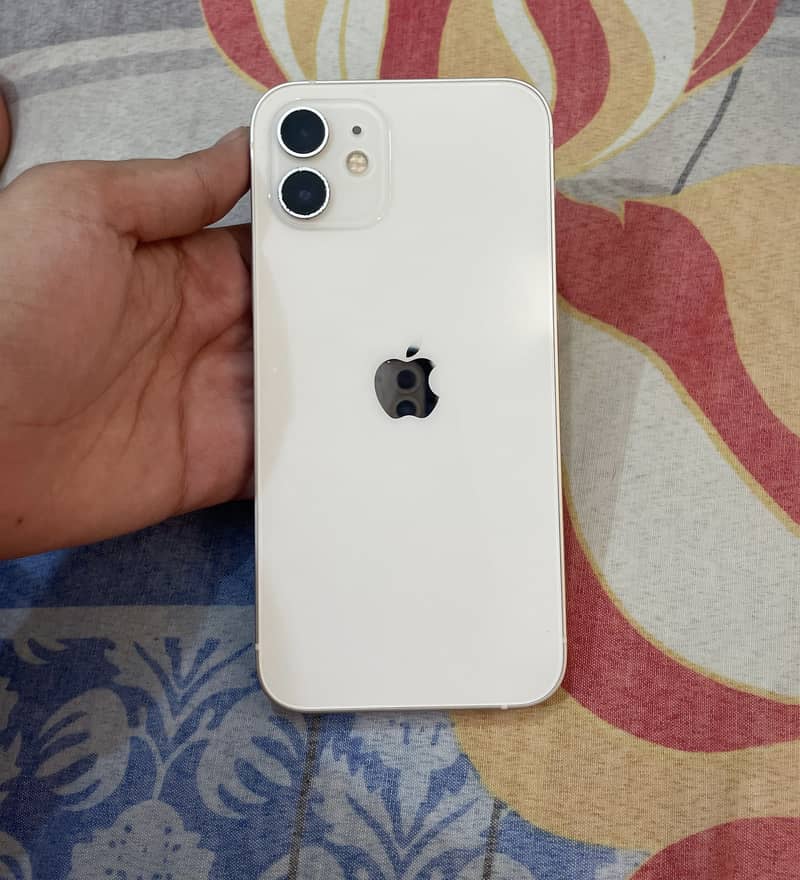 Apple iPhone 12 5