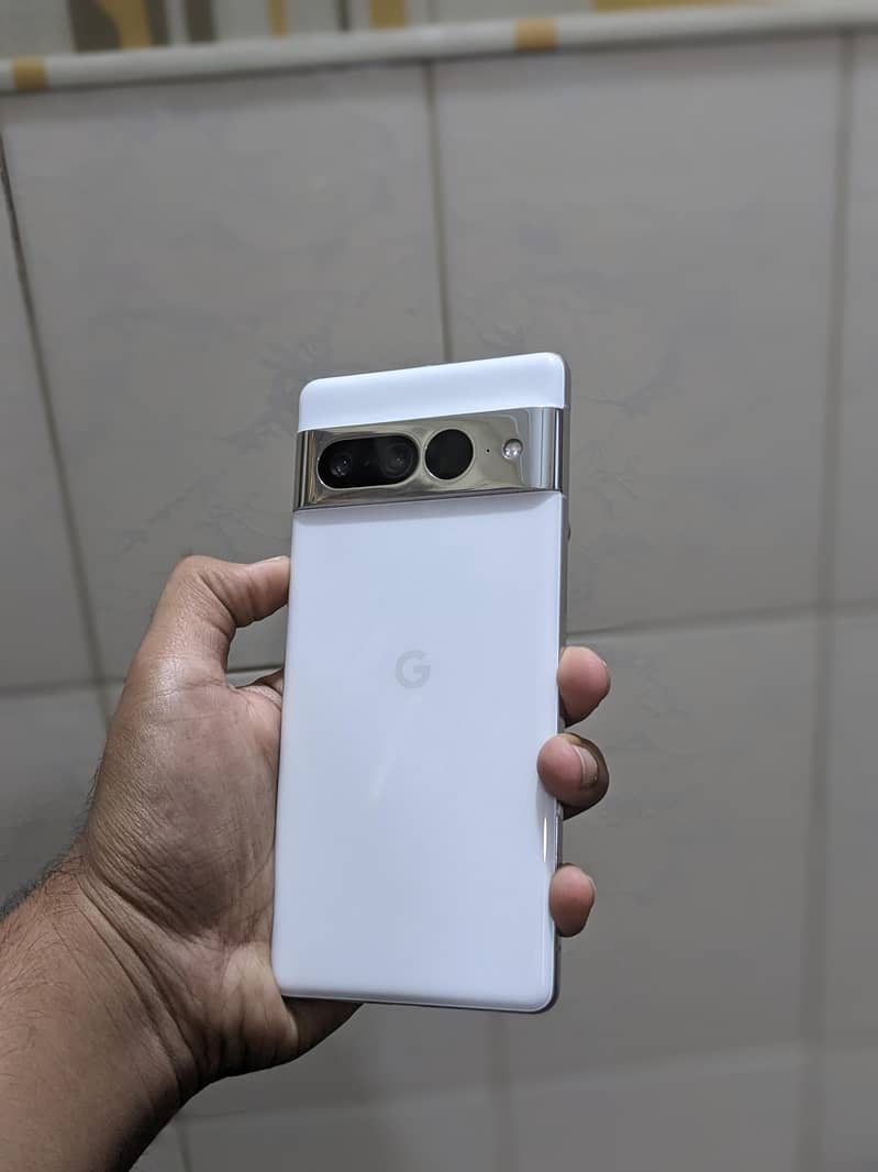 Google Pixel 7 Pro 2