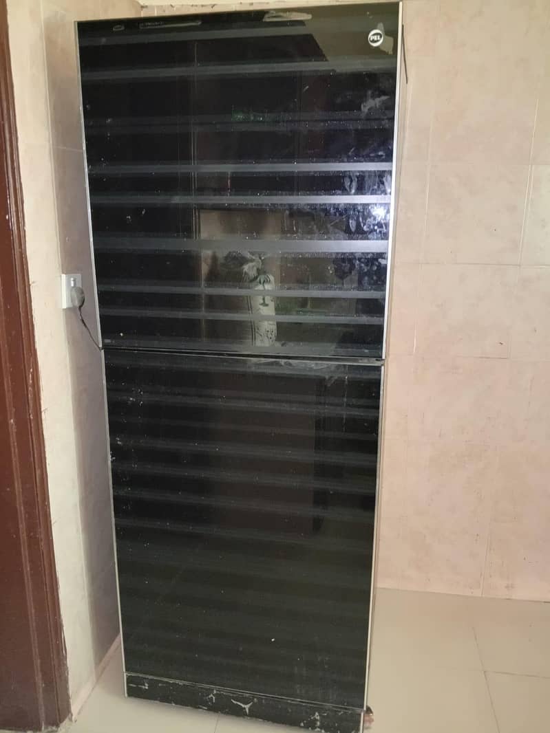 Refrigerator 0