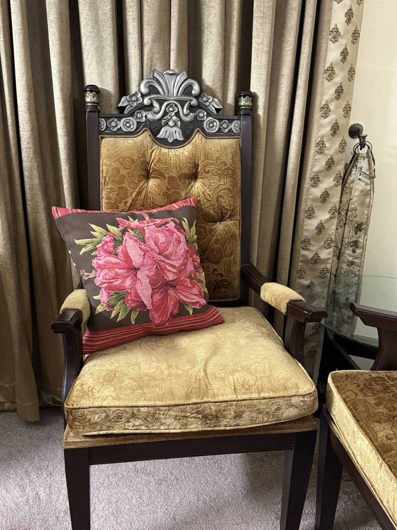 Fancy chairs 2