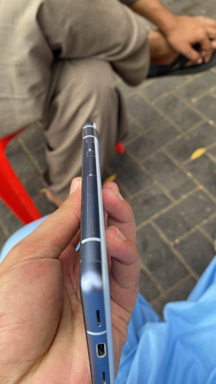 Google Pixel 7a 2