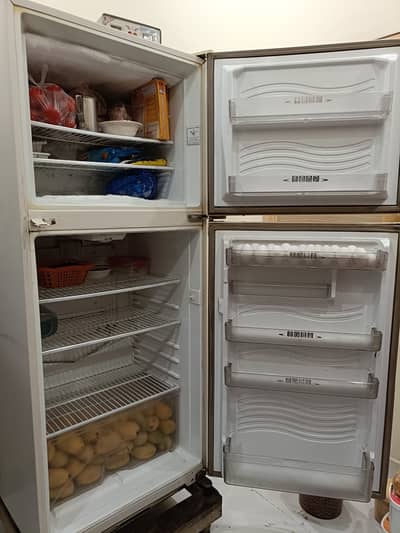 Dawlance Fridge in good condition low price