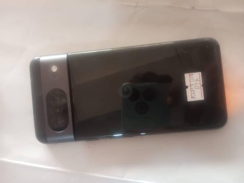 Google Pixel 8 1