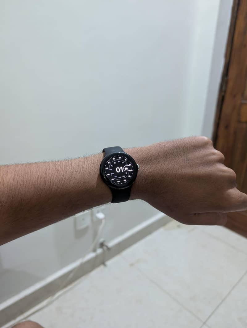 Google Pixel Watch 2 3
