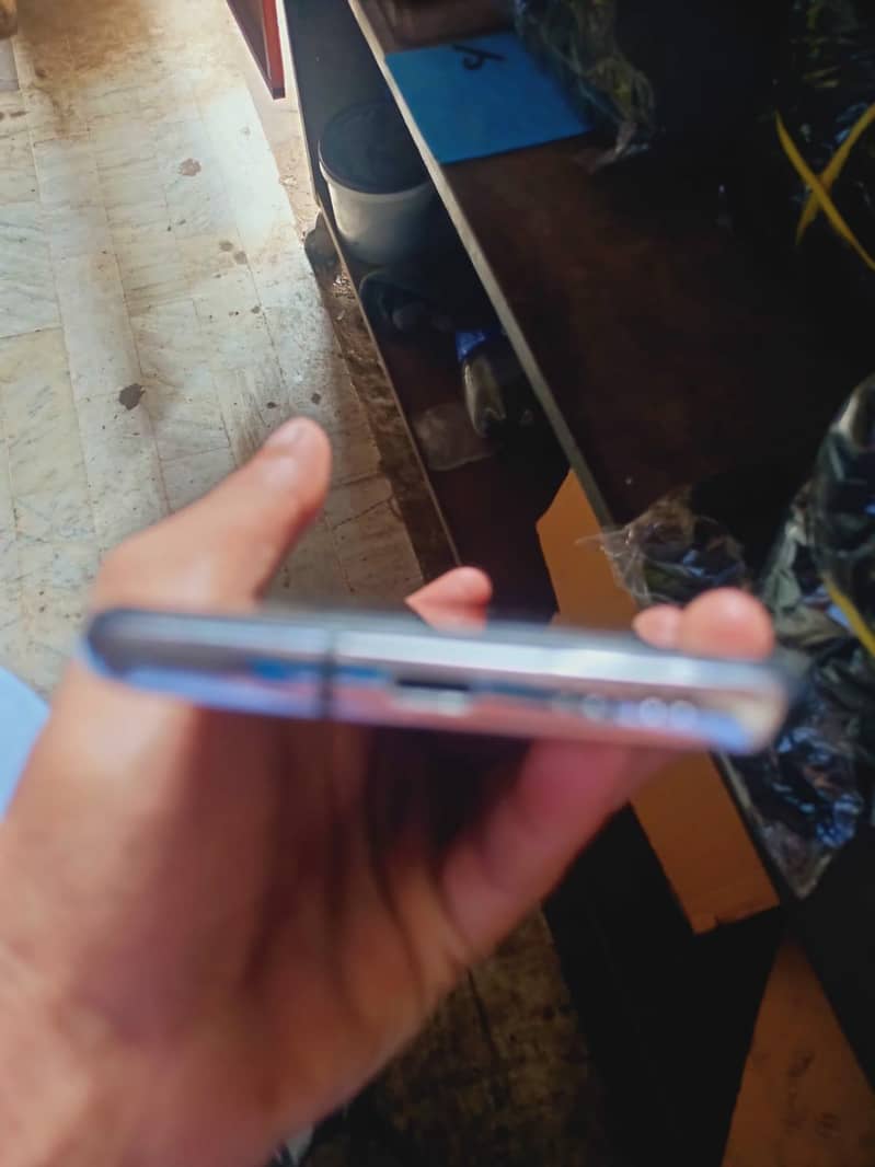 One Plus 7T 3