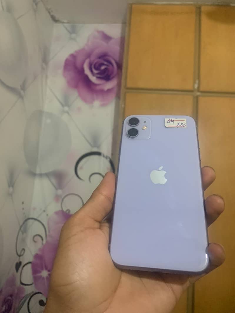 Apple iPhone 11 0