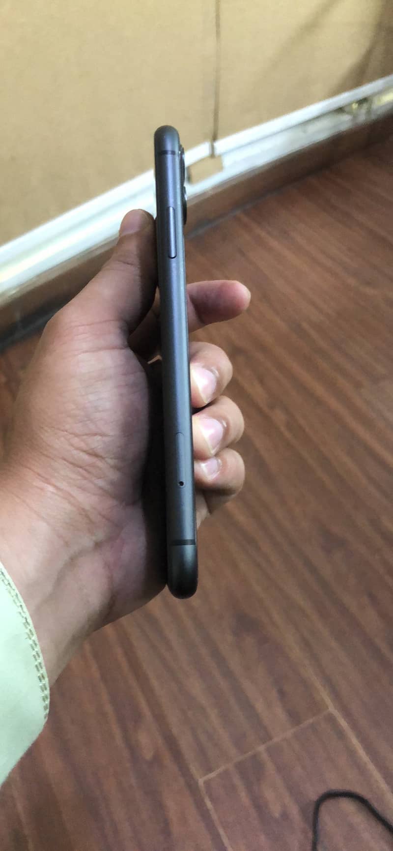 Apple iPhone 11 3