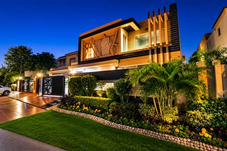 ONE KANAL HOUSE AT WATEEN CHOWK IDEAL APPROACH MODERN DESIGNED HOUSE