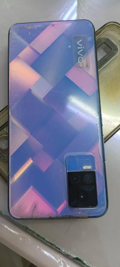 Vivo V21e