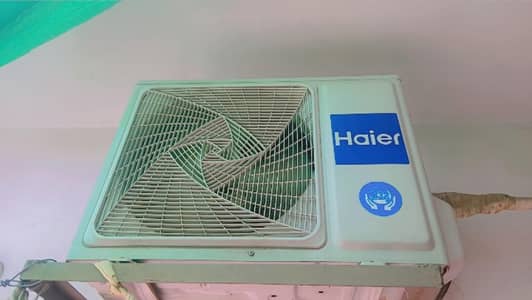 bilkul new condition. neat nd clean. . 1 bh Nissan nh.