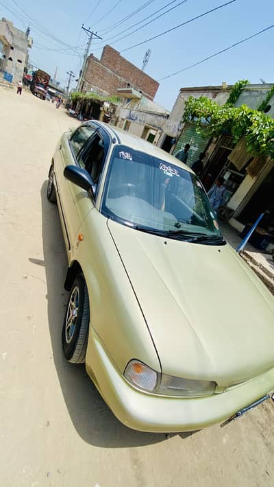 Suzuki Baleno 2000
