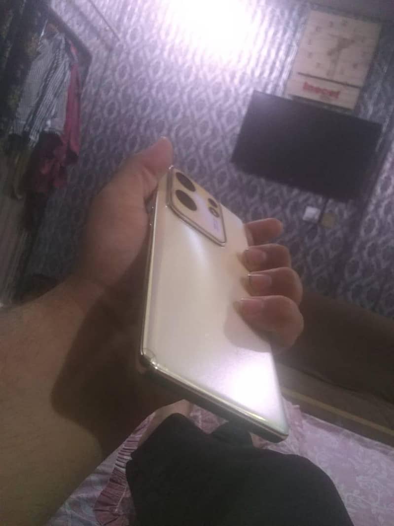 Infinix Zero 30 2