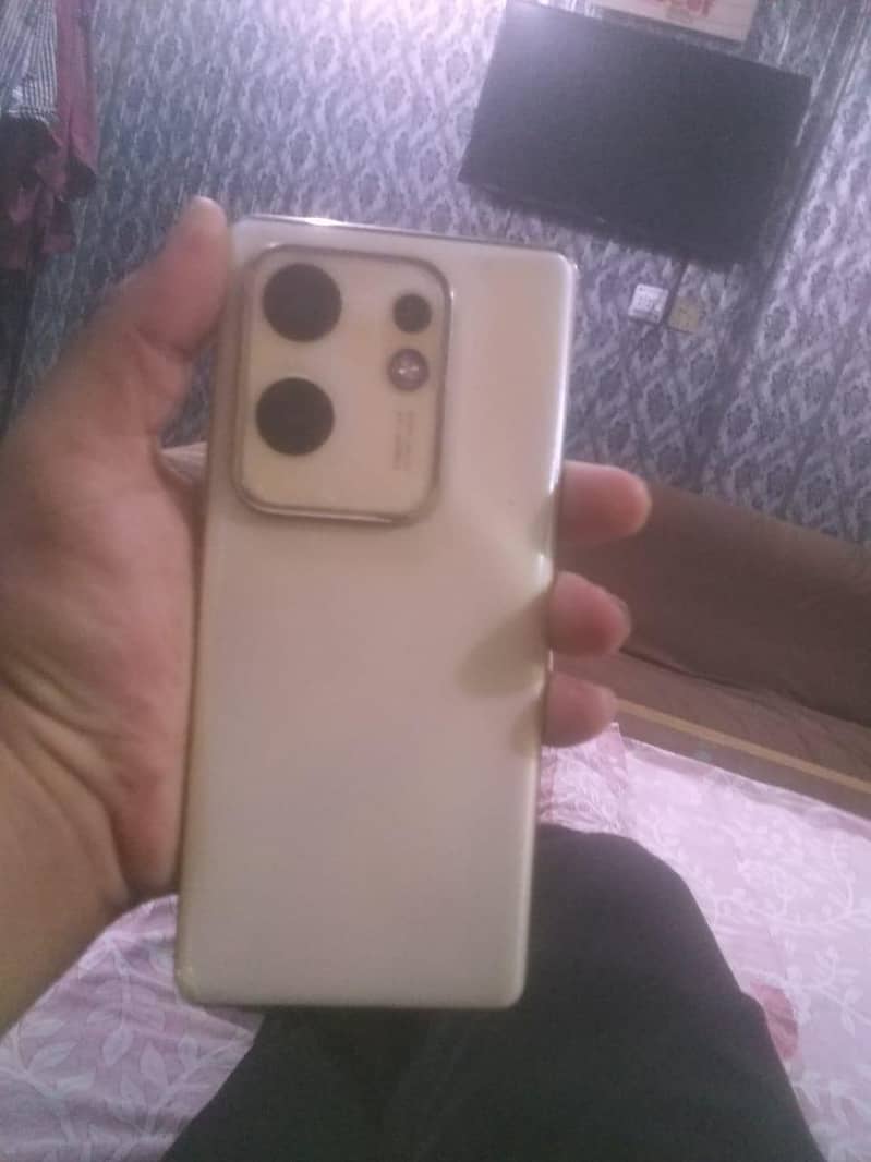 Infinix Zero 30 3