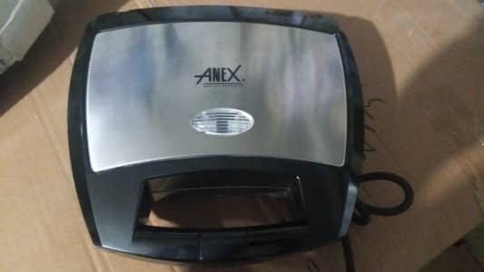 sandwich maker Anex company