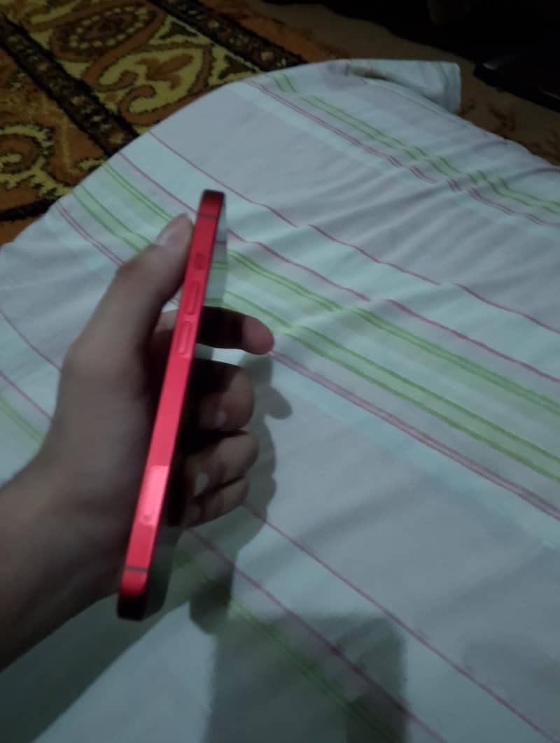 iPhone 13 1
