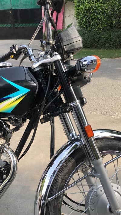 CG 125 Black 2026
