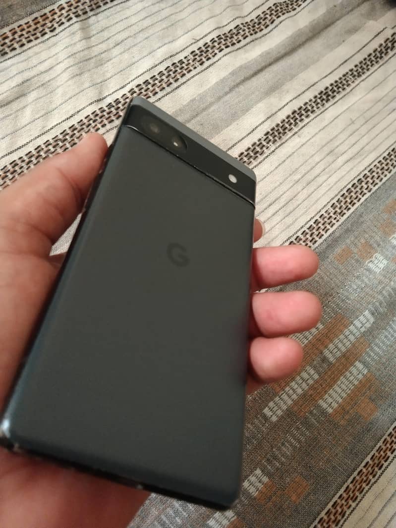 Google Pixel 6a 5