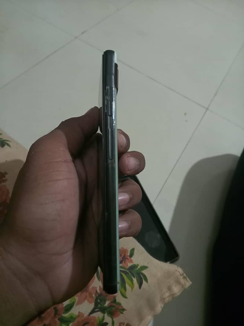 Google Pixel 6a 5