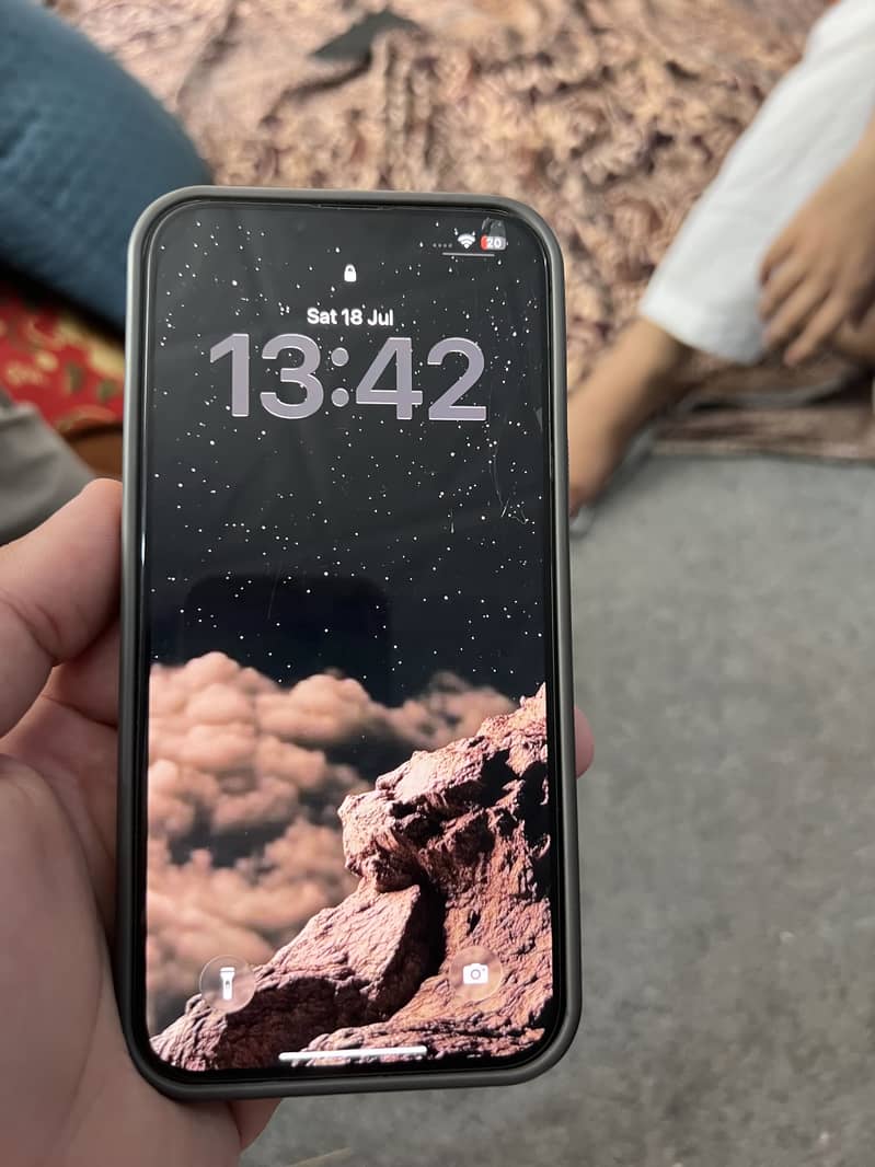 Apple iPhone 13 Pro Max 4