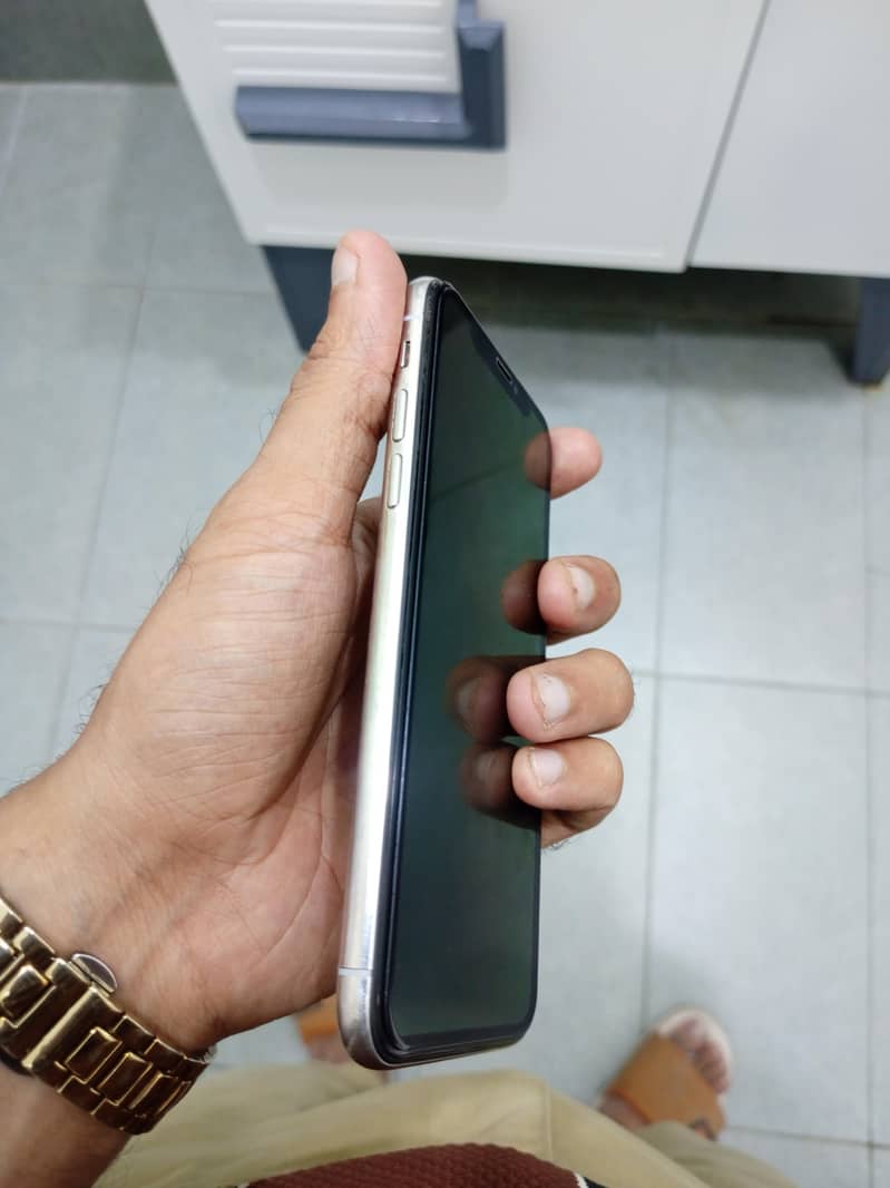 Apple iPhone X 1