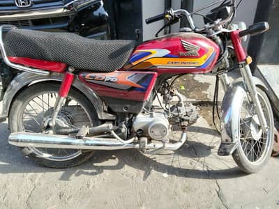 Honda Cd 70 red color for Sale