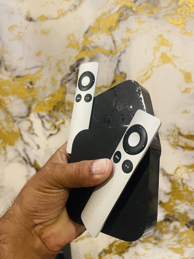 Apple tv 3rd Generation 0