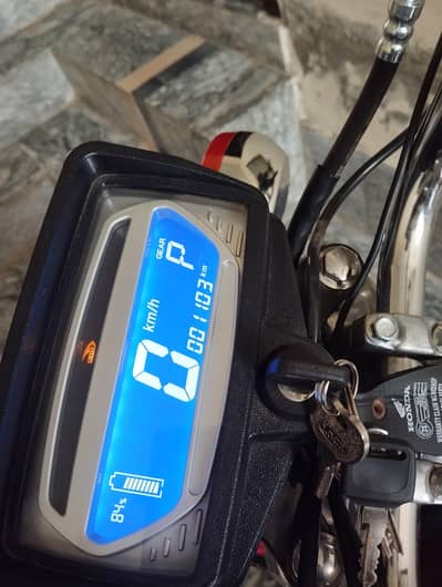 United bolt 2000w