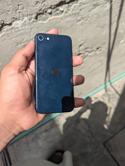 Apple iPhone SE