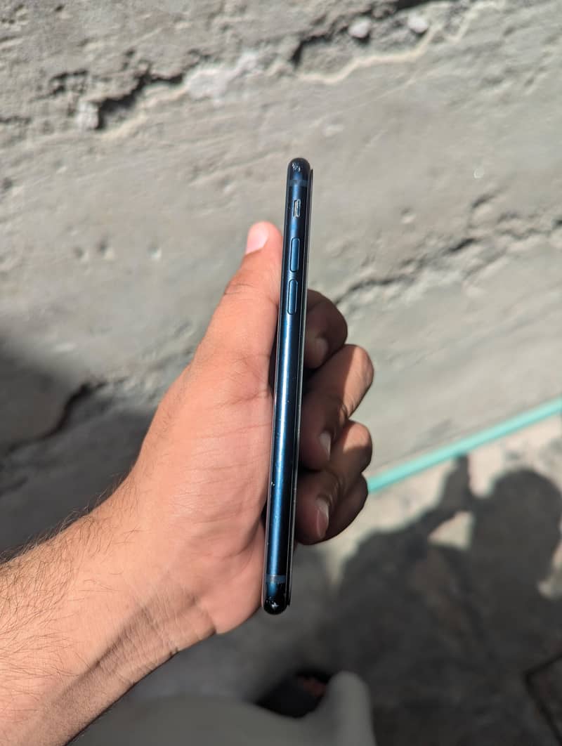 Apple iPhone SE 2
