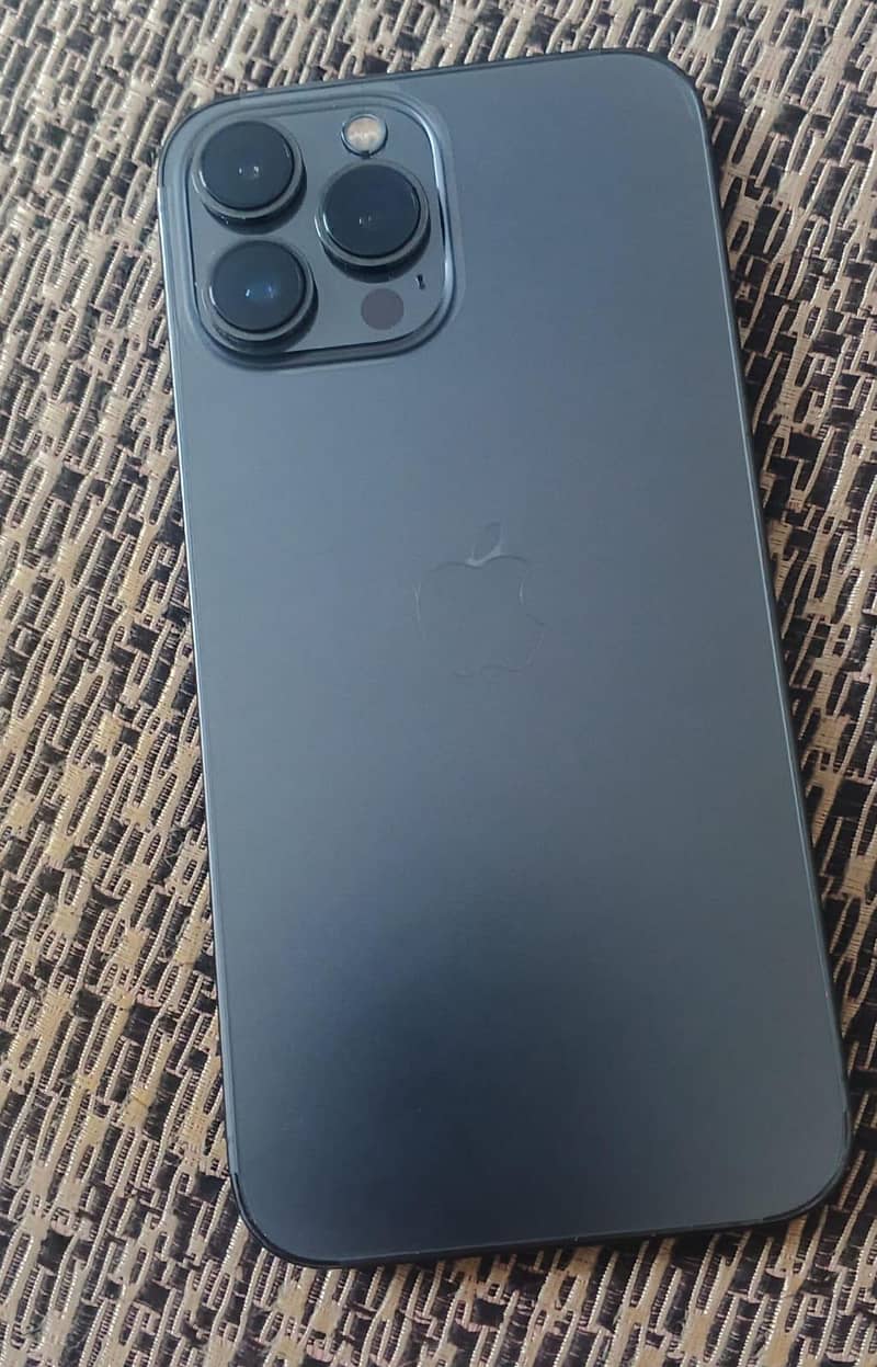 Apple iPhone 13 Pro Max 0