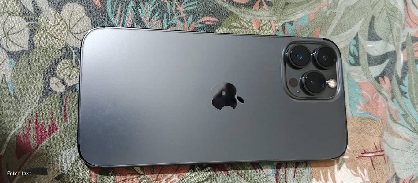 Apple iPhone 13 Pro Max 4