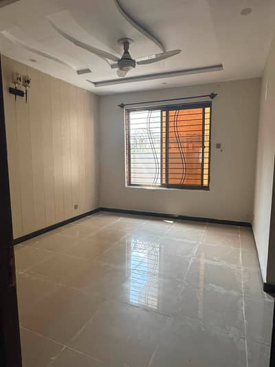 1st floor portion for rent satellite town nk block f Rawalpindi