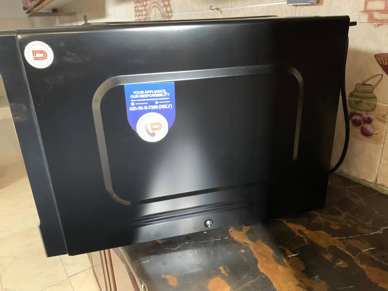 Dawlance Microwave 2