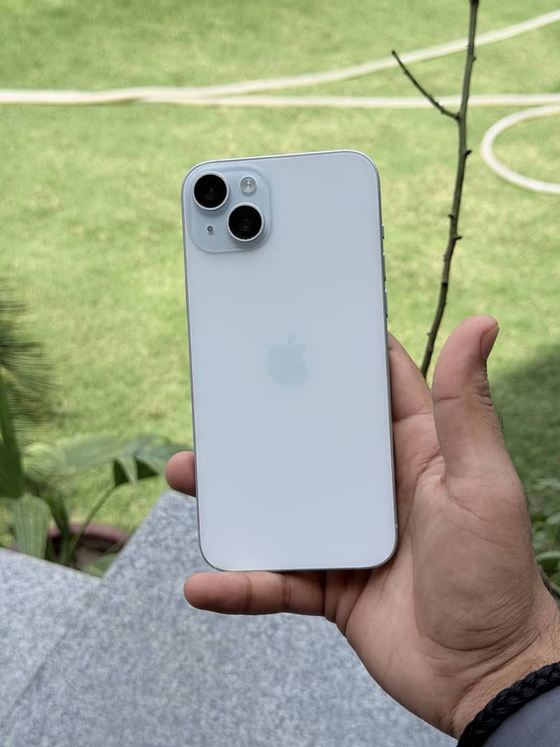 iPhone 15 Plus 1