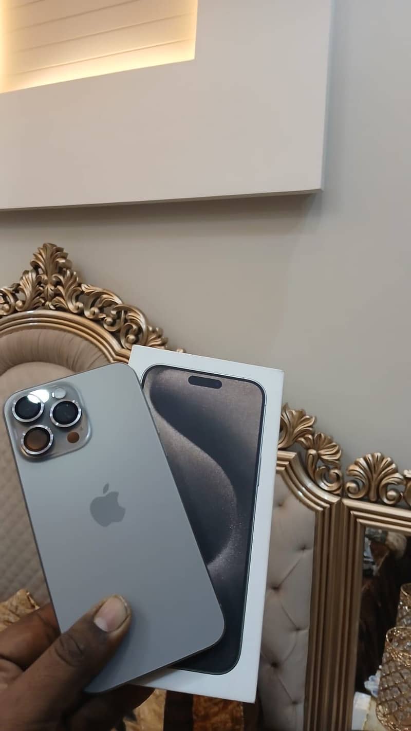 Iphone 15 pro max 1