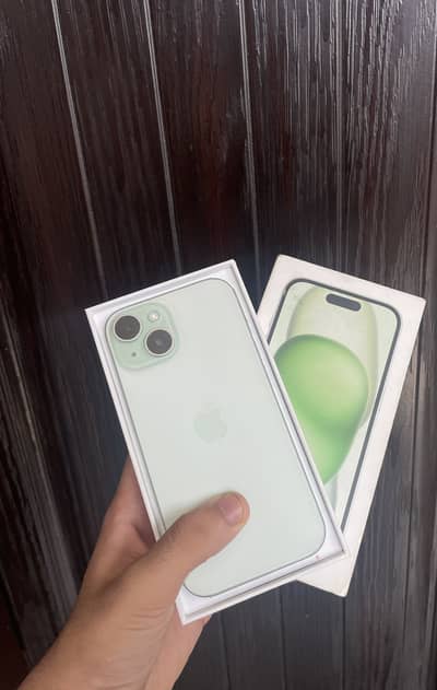 iPhone 15 non pta green
