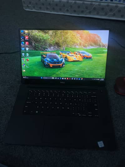 Dell Precision 5510 - 4k Touch Screen - 2GB NVDIA Graphic Card
