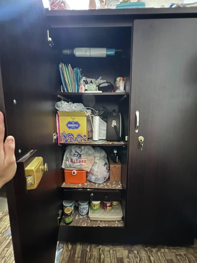 Cupboard 1