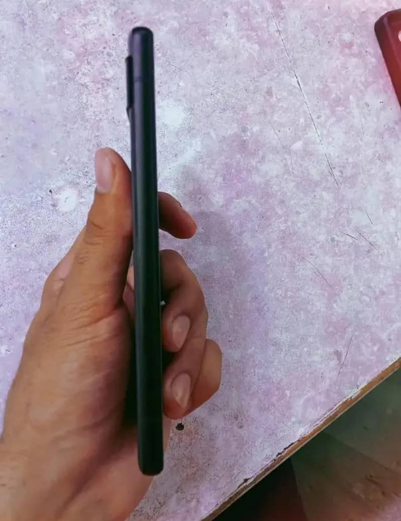 Google Pixel 6a 3