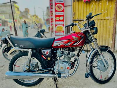 Honda 125 2023