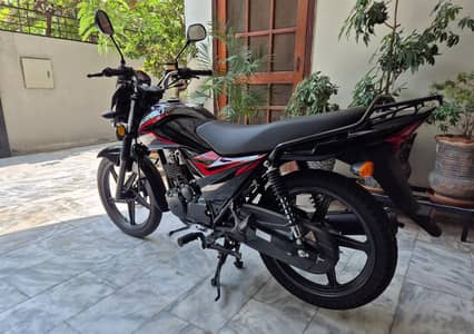 Suzuki GR150 Model 2022 | Showroom Condition | 620km Driven
